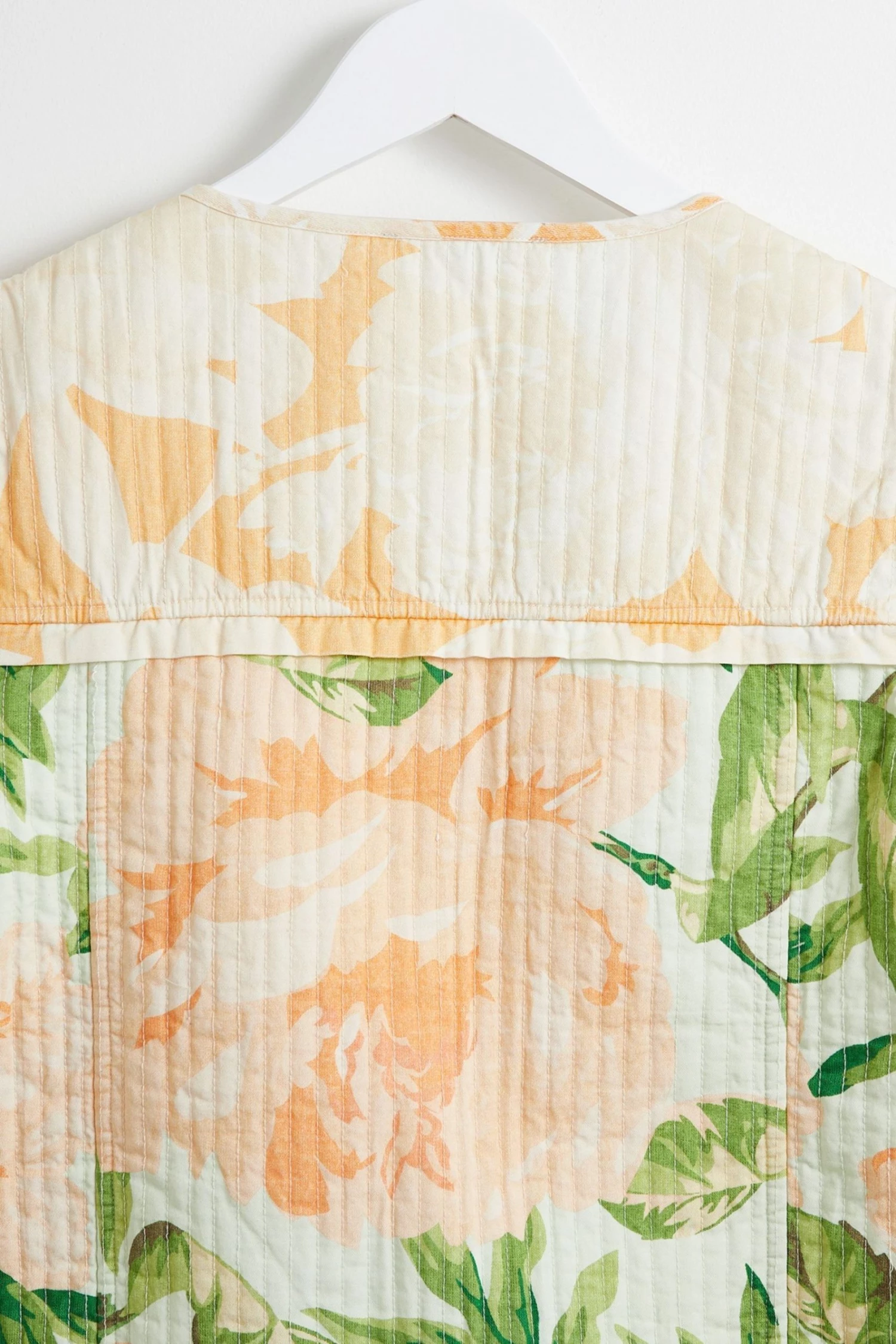 Oliver Bonas White Quilted Floral Print Cotton Jacket - Image 6