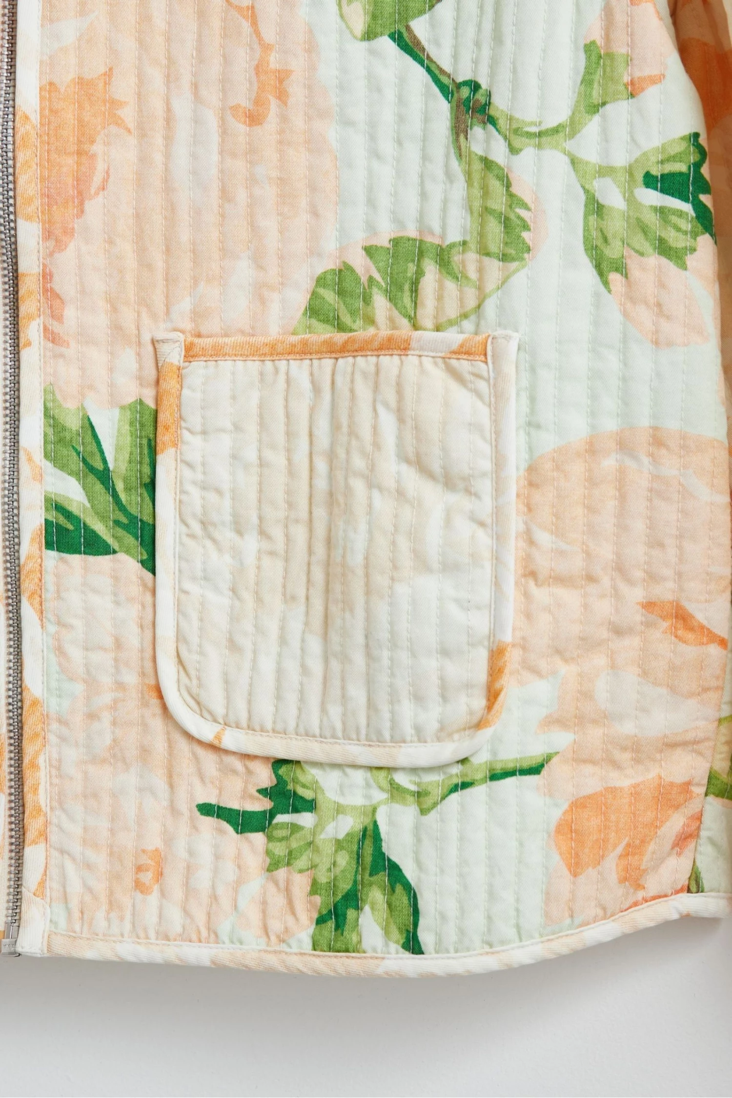 Oliver Bonas White Quilted Floral Print Cotton Jacket - Image 7